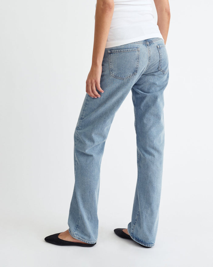 04 Boyfriend Fit - Light Vintage Wash - Ilouity