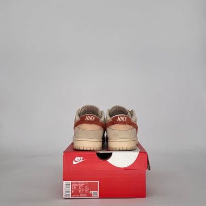 NIKE DUNK LOW TERRY SWOOSH DZ4706-200 SIZE 6/7.5W GS