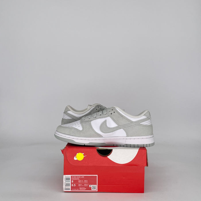 NIKE DUNK LOW LIGHT SILVER CORDUROY FN7658-100 SIZE 6.5/8W GS