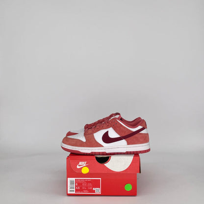 NIKE DUNK LOW VALENTINES DAY FQ7056-100 SIZE 4.5/6W GS