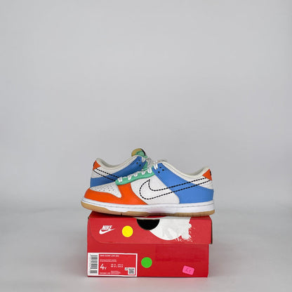 NIKE DUNK LOW NIKE 101 DX3363-100 SIZE 4/5.5W GS