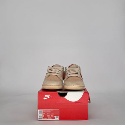 NIKE DUNK LOW TERRY SWOOSH DZ4706-200 SIZE 6/7.5W GS