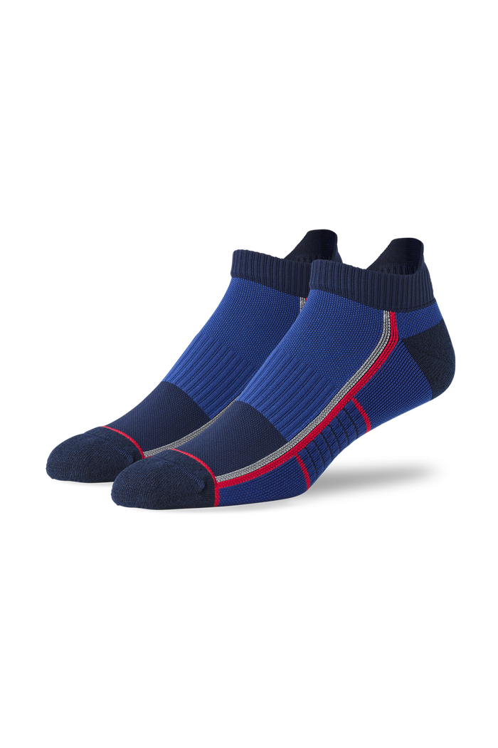 True Navy - Outline | Front view of AIRKNITx Ankle Sock in True Navy - Outline