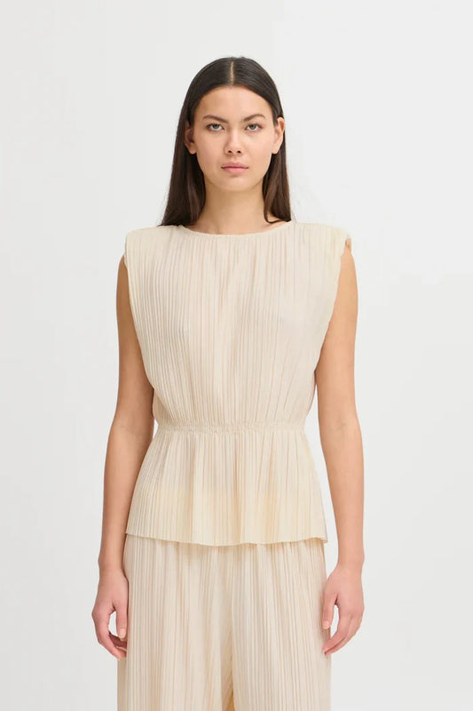 Ana Plisse Sleeveless Top (Almond Milk)
