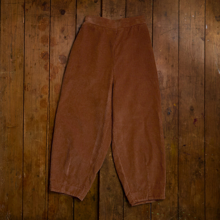 Blackthorn Women's Trousers - Cotton Corduroy - Auburn