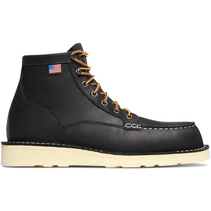 Bull Run Moc Toe 6": RELIABLY RUGGED
Built in the USA with a dedication to quality that goes back to 1932, the Bull Run is a