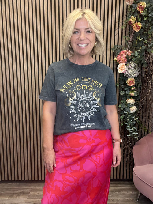 Cosmic Connection T-Shirt (Black Beauty/Grey)