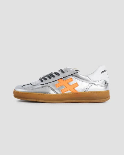 Iconic II (Multi Plata)