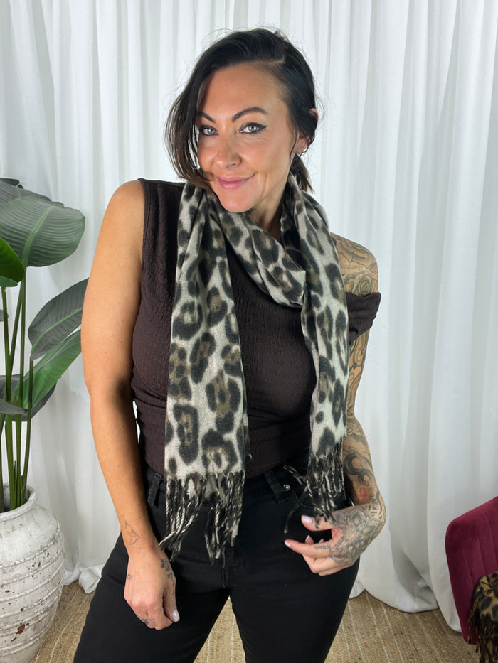 Jaye Scarf- Leopard Mocha