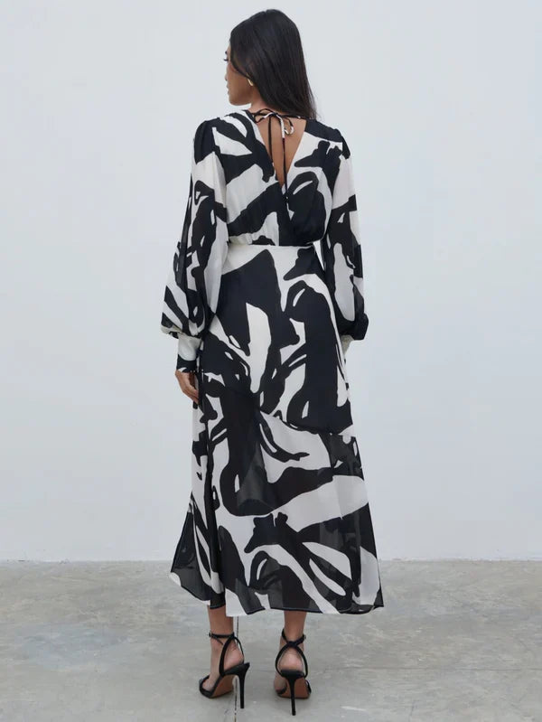 Lilianna Balloon Sleeve Midaxi Dress (Monochrome Abstract)