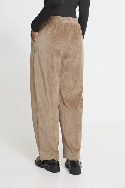 Mary Corduroy Cropped Pants (Toasted Coconut)