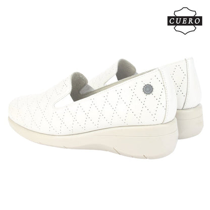 Mocasin de Cuero Chalada Mujer Cala-2 Beige Casual Mocasines Taco Chalada