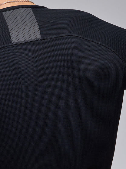 MODERN CLASSIC WAFFLE SS JERSEY - BLACK