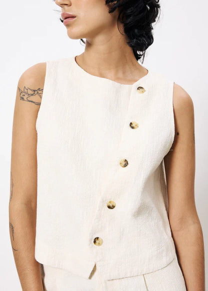 Pamphilia Sleeveless Top (Cream)