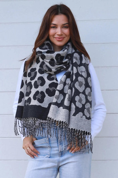 Remi Scarf