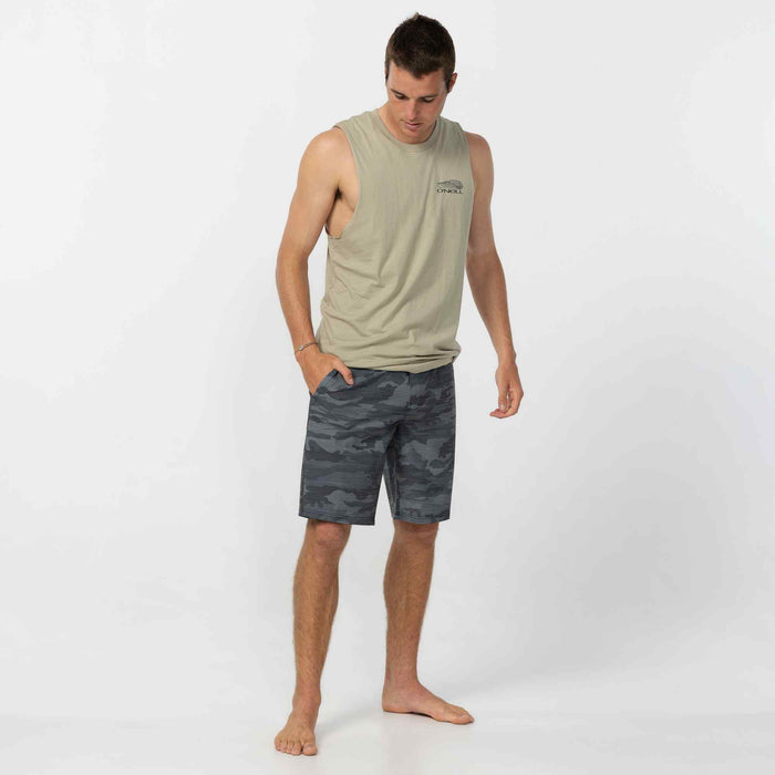 Reserve Slub 20" Hybrid Short - Black Camo