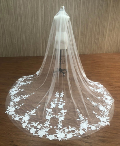 Serenelle Veil