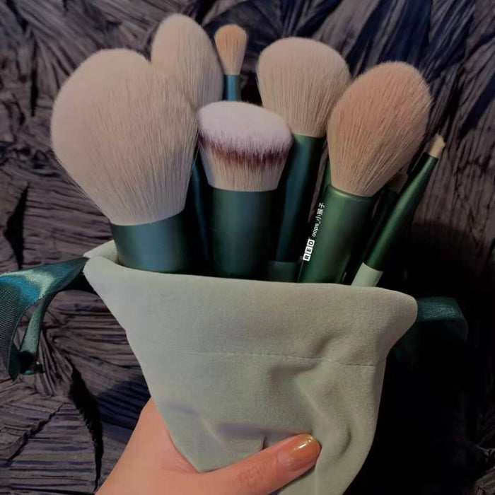 Soft Makeup Brushes - 13-Piece Set for Face, Eyes, Lips
