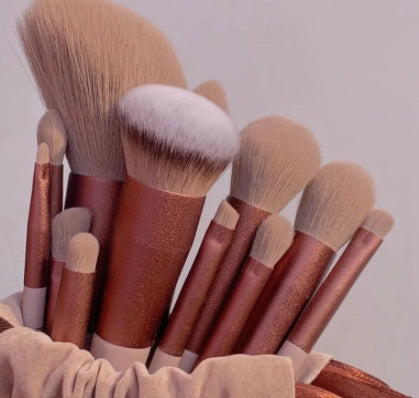 Soft Makeup Brushes - 13-Piece Set for Face, Eyes, Lips
