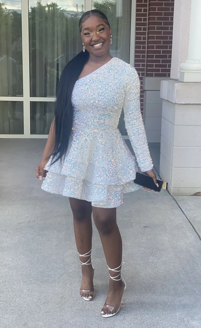Sparkly Short Homecoming Dresses for Teens 2024 Hot One Shoulder Long Sleeve Tiered Mini Cocktail Party Gown