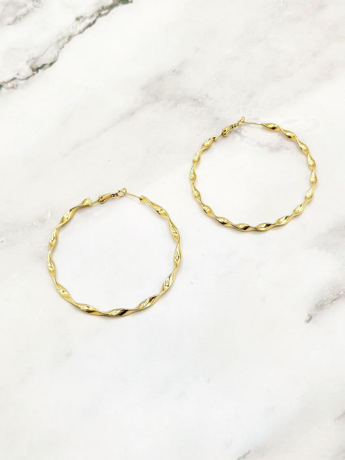 Tina Hoops (Gold)