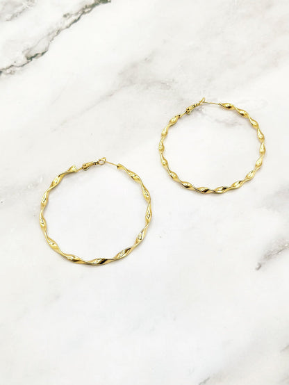 Tina Hoops (Gold)