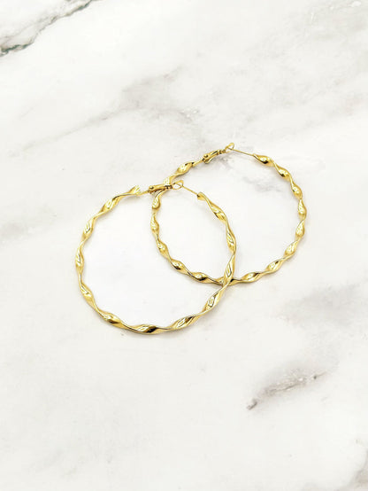 Tina Hoops (Gold)