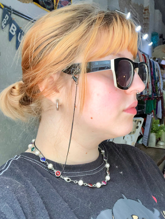 Two-Toned Chain Sunglasses
