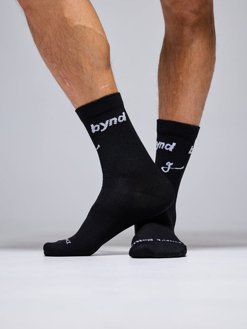ULTRA BYND SOCKS - BLACK