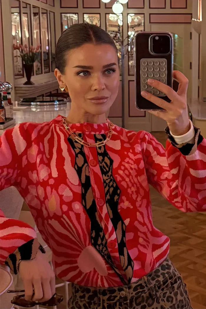 Valentina Cardigan (Animal)