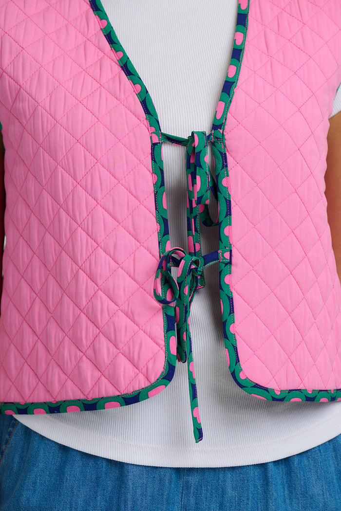 Vander Quilted Waistcoat (Navy/Heart)