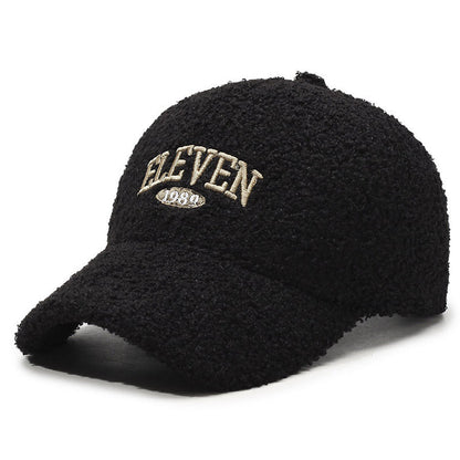 Winter lambskin baseball cap – streetwear look with serious insulation