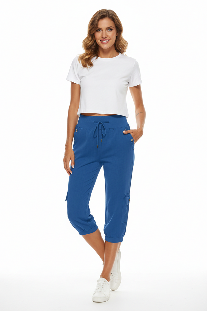 Women's workwear-inspired cargo pants with relaxed shape and easy movement