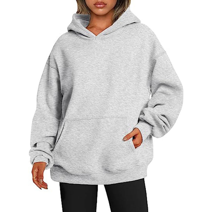 Women's fashion hoodie with a loose pullover shape, useful pockets and long sleeves for simple streetwear outfit combinations